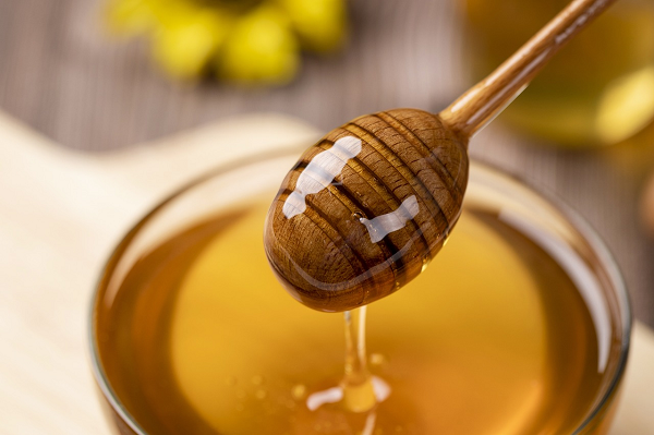 The Emerging Recognition of Honey’s Health Benefits: A Closer Look at Chestnut Honey’s Immunity-Boosting Properties