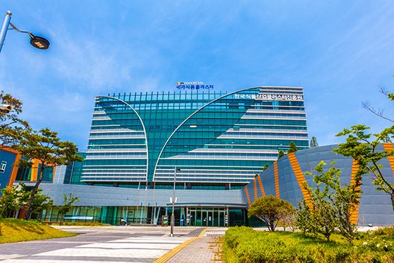 국가식품클러스터, 입주기업 성과 창출... 규제 혁신·마케팅 지원 - 뉴스 썸네일 이미지