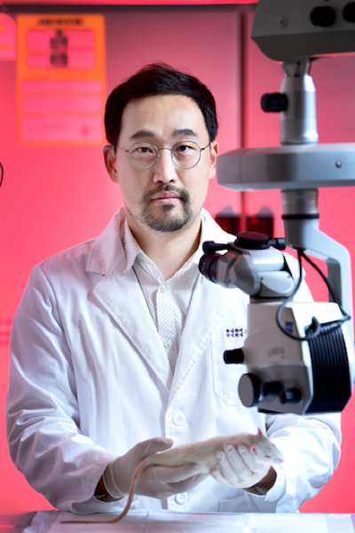 3개월 효과 지속하는 반려동물 치료제 개발...국 산 동물의약품 스타트업... - 뉴스 썸네일 이미지